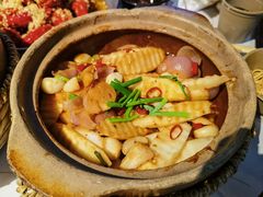 -巴厘龙虾·榜首油焖大虾(音乐学院·沿江酒馆店)