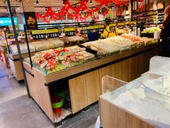 面包甜点陈列柜-谊品生鲜折扣店(伟清中环店)