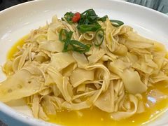 -今鲜源大酒店·中华餐饮名店(新湛路店)