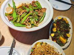 -米一仙·成都小碗菜(东万达店)