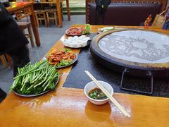 -老姐石板烧烤+铜炭火锅(总店)