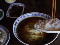 小河虾仁浇头-同得兴 Since·1995 传统苏式面馆(嘉馀坊店)