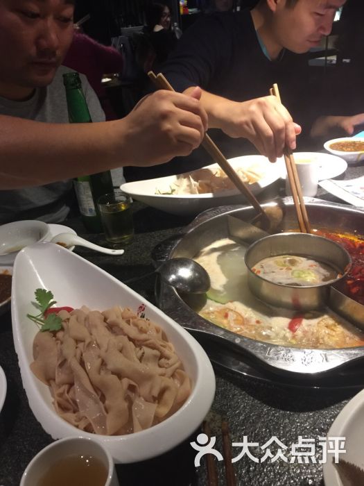 重庆桥头火锅(恒润店)图片 - 第1张