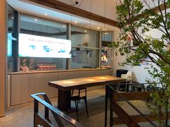 -蜜桃餐厅·伴山(湖滨商业街店)