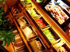 -云海肴·汽锅鸡·云南菜(天山百盛优客店)