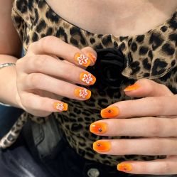 -斯馨·健康美甲美睫