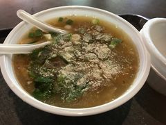 -东海岸人工湖美食村