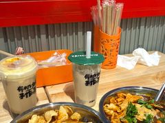 -柳州肥姨妈大骨螺蛳粉(万达中心店)