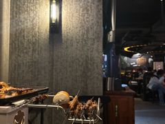 -麦凯伦烧烤·精酿超级工厂店(金桥总店)