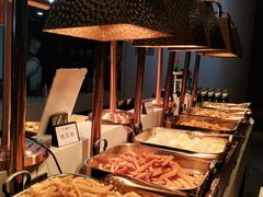 -涨巢·潮玩水疗局