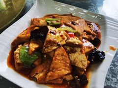 -天天向上素食餐厅(五台山店)