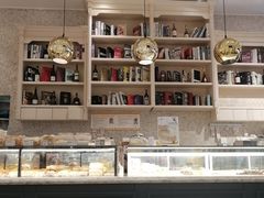面包甜点陈列柜-法桐蛋糕·手作面包(万象城店)