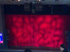 -交通银行前滩31演艺中心