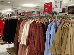 -优衣库(北京万柳华联购物中心店)