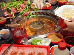 -醉董牛川派鲜肉自选火锅(烟台店)