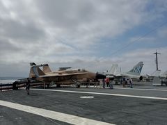 -中途岛号航空母舰博物馆