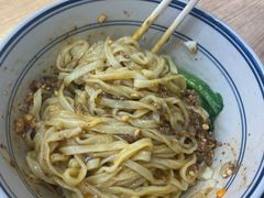 -王府井百货(中州中路店)