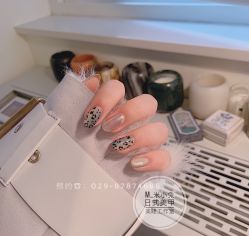 -米小兔美甲美睫