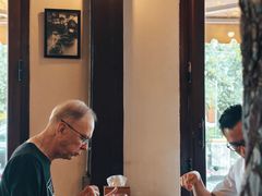 -Le Banneton Café French Bakery