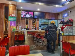 -尊宝比萨(较场口店)