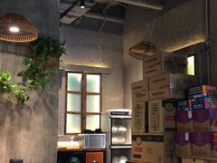 大堂-炉小二铜锅牛蛙•川湘菜(三里屯店)