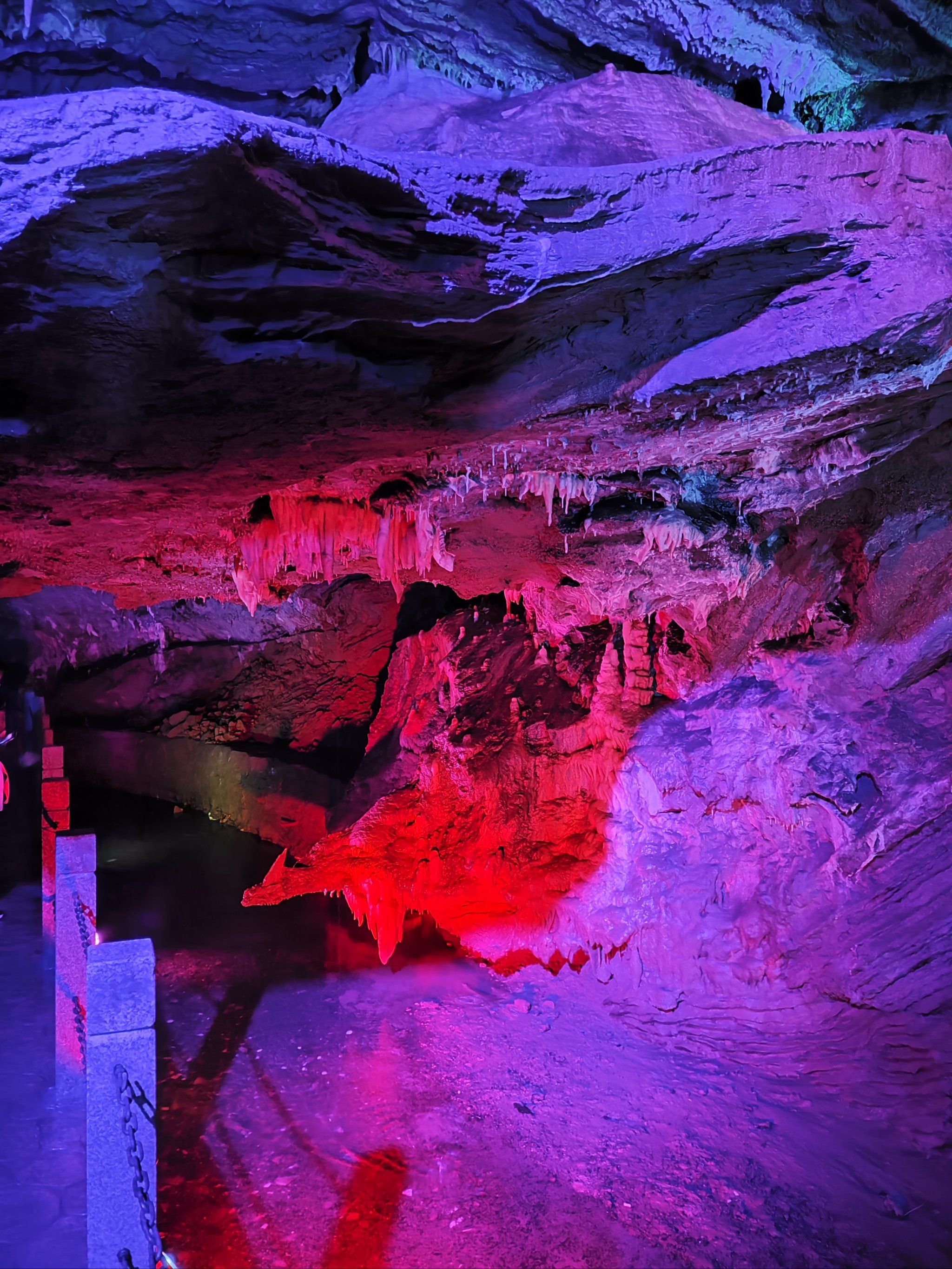 避暑景点慈云古洞