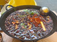 -鸿顺老铁锅美蛙鱼府(解放碑店)