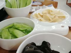 -楼外楼大刀肉传统火锅(西安大路店)