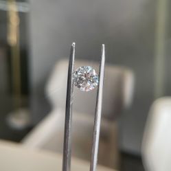 -VE DIAMOND·天然&培育钻石定制