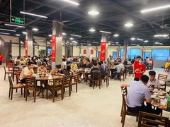 大堂-新李记 · 口味菜馆(南郊公园店)