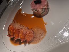 香焖波士顿龙虾佐龙虾塔-弗兰克牛排西餐厅Ribone steak house(柠檬花园店)