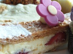 -澳门旅游塔360°旋转餐厅(南湾湖广场店)