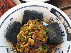 -黑白电视长沙小吃(美林M·LIVE天地东座店)