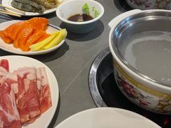 -遇上西雅图多融合海鲜自助餐厅(中房金谊广场店)