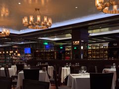 -Wolfgang’s Steakhouse 沃夫冈牛排馆(上海白玉兰广场店)