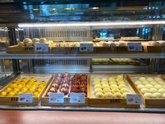 面包甜点陈列柜-南宋胡记(杭州体育场路店)