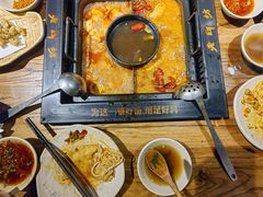 -老牌坊云南鱼豆花火锅(嵩山店)