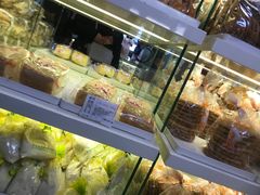 面包甜点陈列柜-生活林(河北路店)