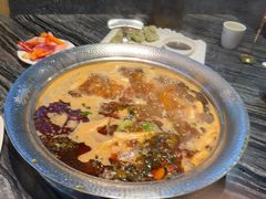 -老船舫·现做活鲜鱼馆(东郊记忆店)