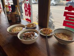 -矮子粉店1985·长沙米粉(湘春路店)