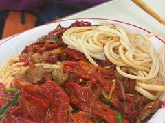辣皮子肉拌面-托克逊老四号餐厅