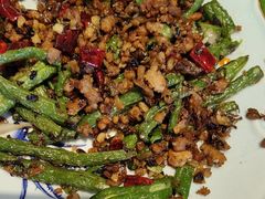 -川流不息·地道川菜·小龙虾(松东路店)