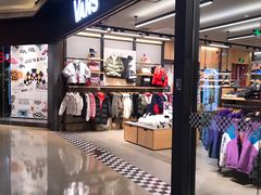-VANS(三里屯太古里店)