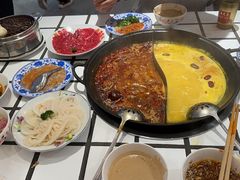 -朱光玉火锅馆(正弘城店)