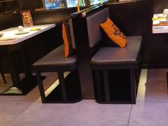 -鸣记脆皮烤鱼·海鲜烤鱼(三八广场店)