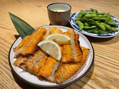 日式盐烤三文鱼骨-枝魯枝魯自助料理