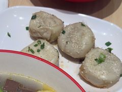 -小杨生煎(金山百联购物中心3楼店)