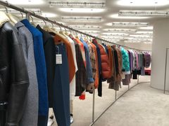-Acne Studios(芮欧百货店)