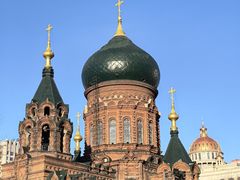 -老关东铁锅炖(上游街店)