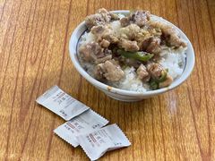 -正宗牛奇排骨饭(第一分店)